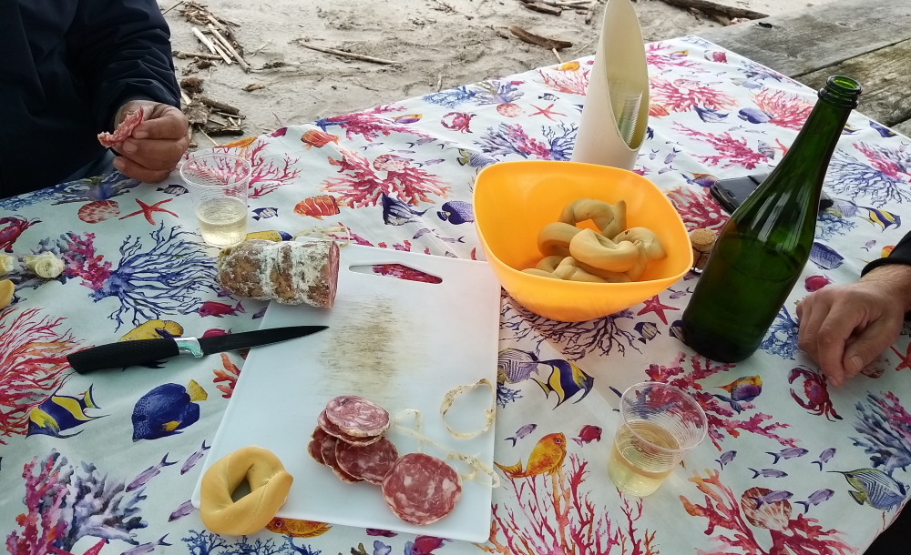 aperitivo delta spiaggia dei gabbiani